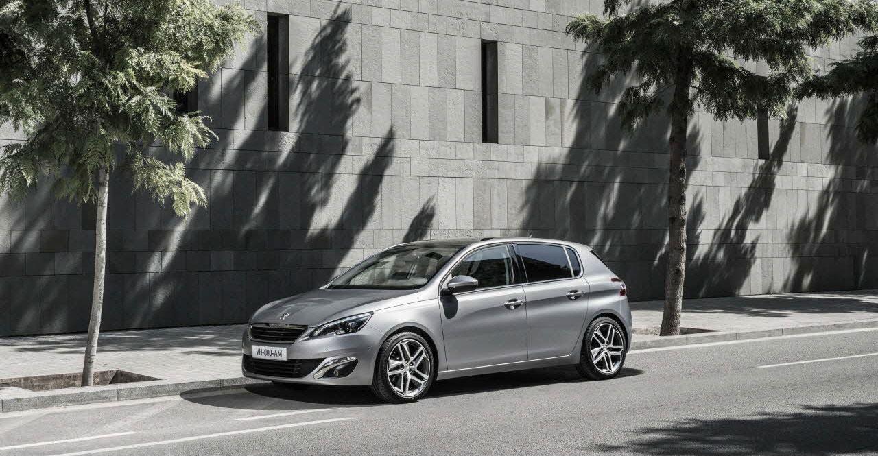 Vente de véhicules neufs et d'occasion