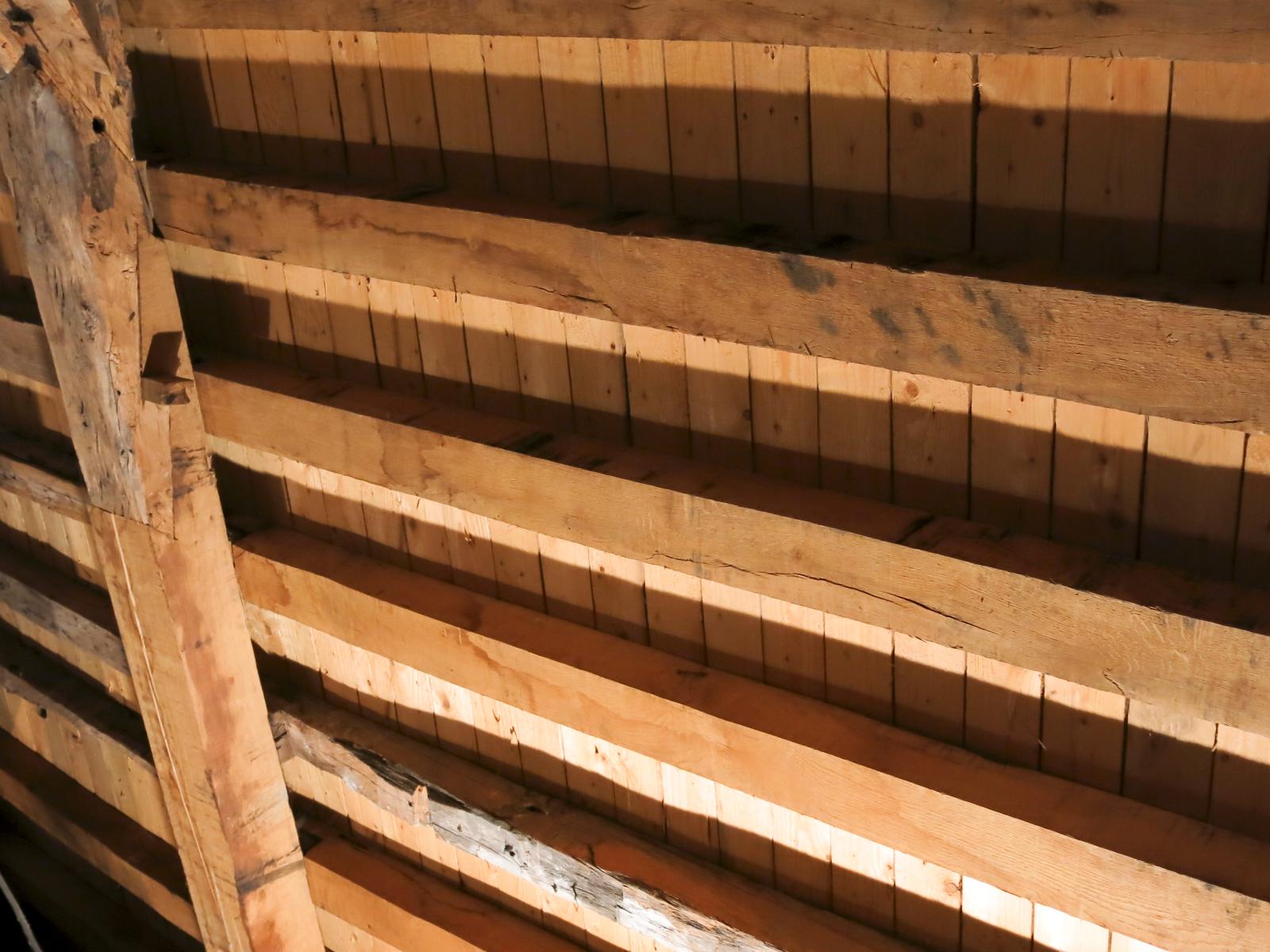 Charpentes traditionnelles en bois massif Saintes