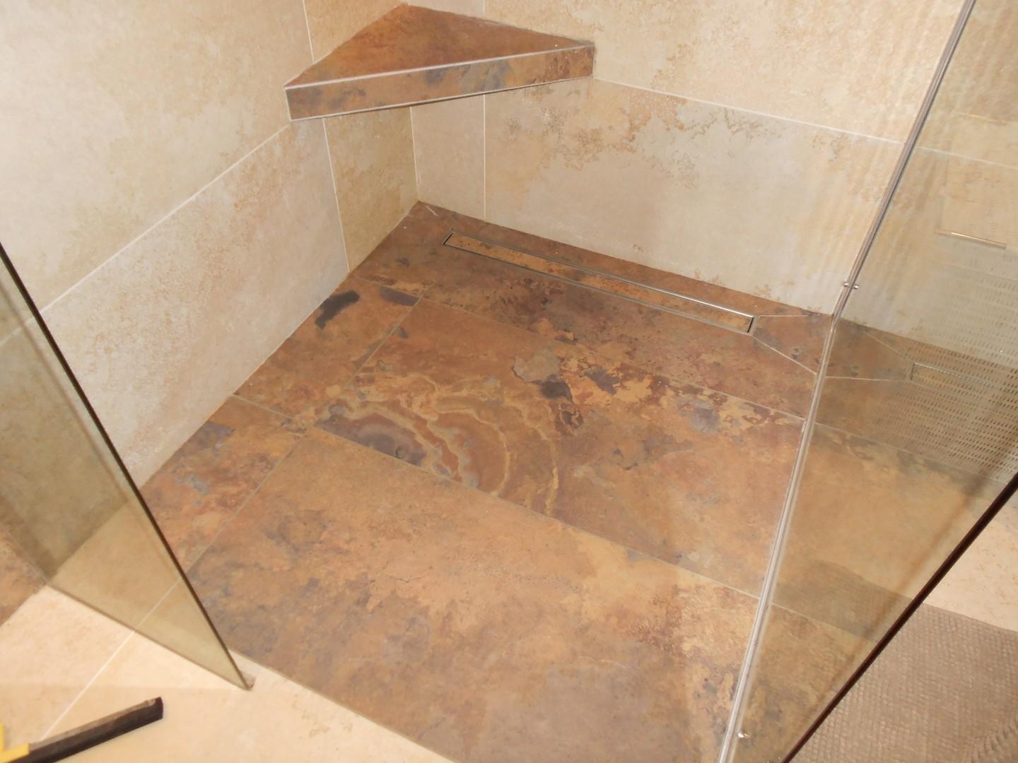 Caniveau pour douche à l