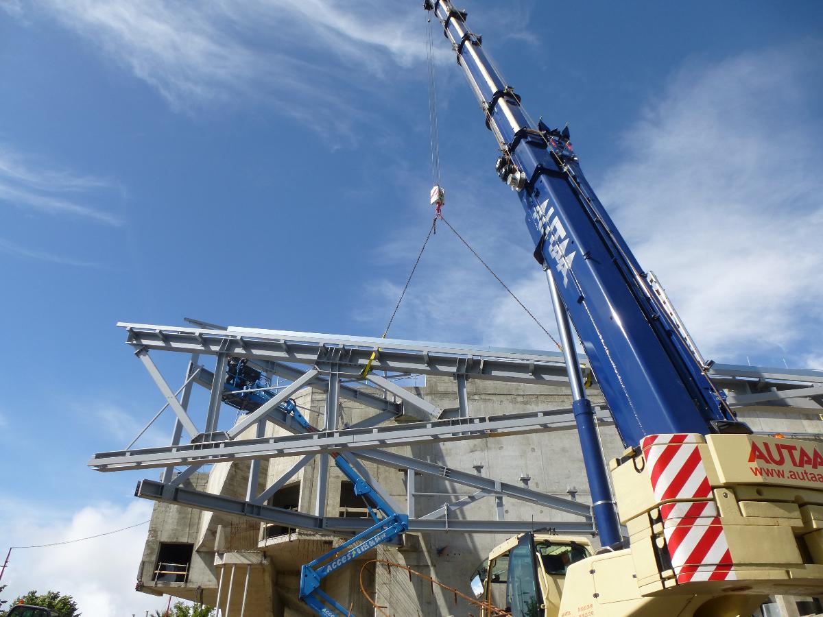 Levage de charpente métallique