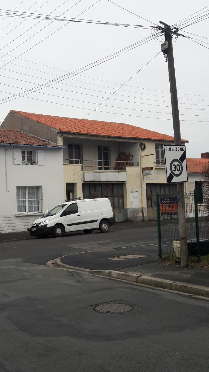 toiture tuiles plates, la pallice,décembre 2017