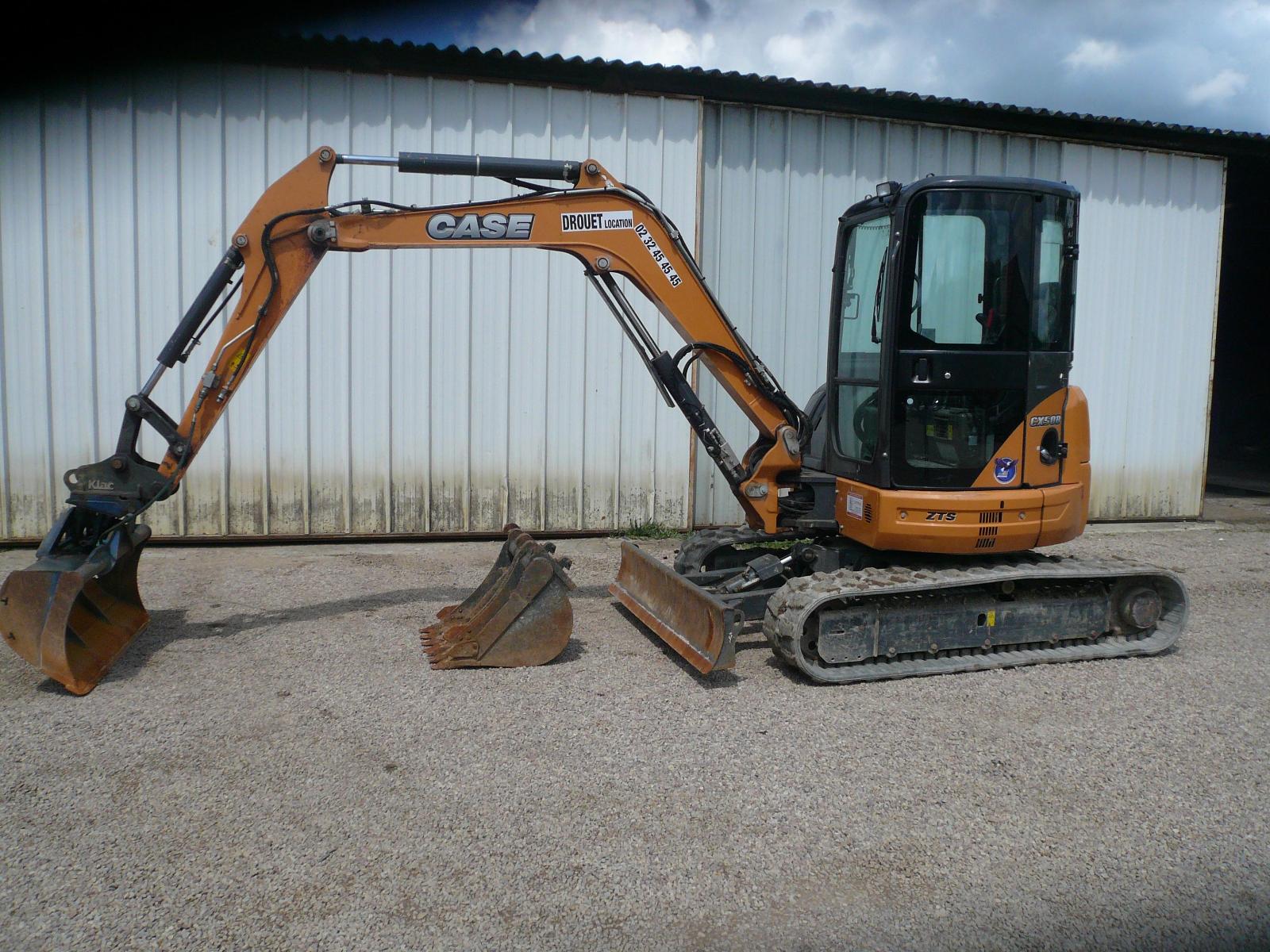 Mini-pelle 5T. - Location de matériel Drouet dans l'Eure