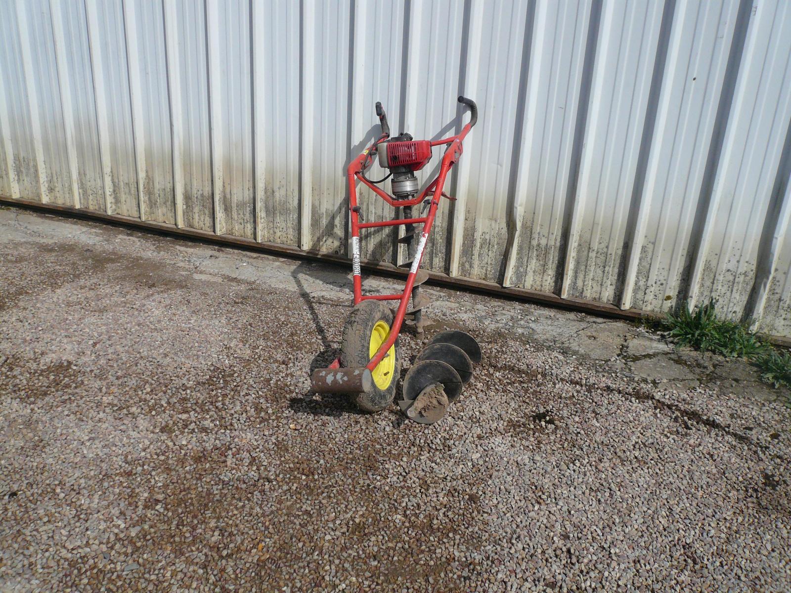 Tariére 1Homme - Location de matériel Drouet dans l'Eure