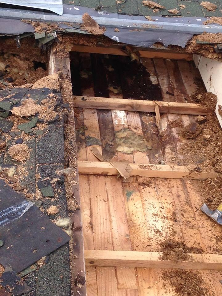 Renovation d'une toiture en shingle a Noisiel ​