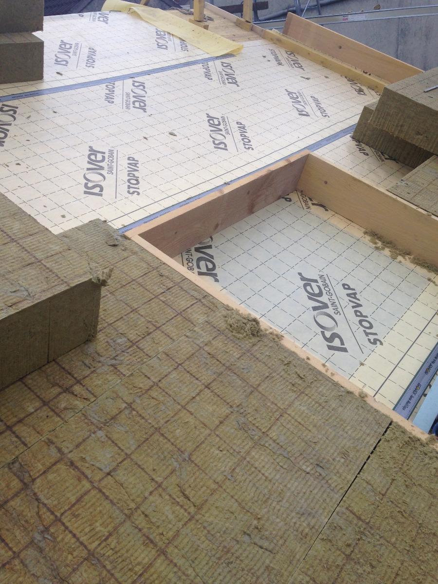 Isolation sur la toiture type sarking a Fontenay Sous Bois