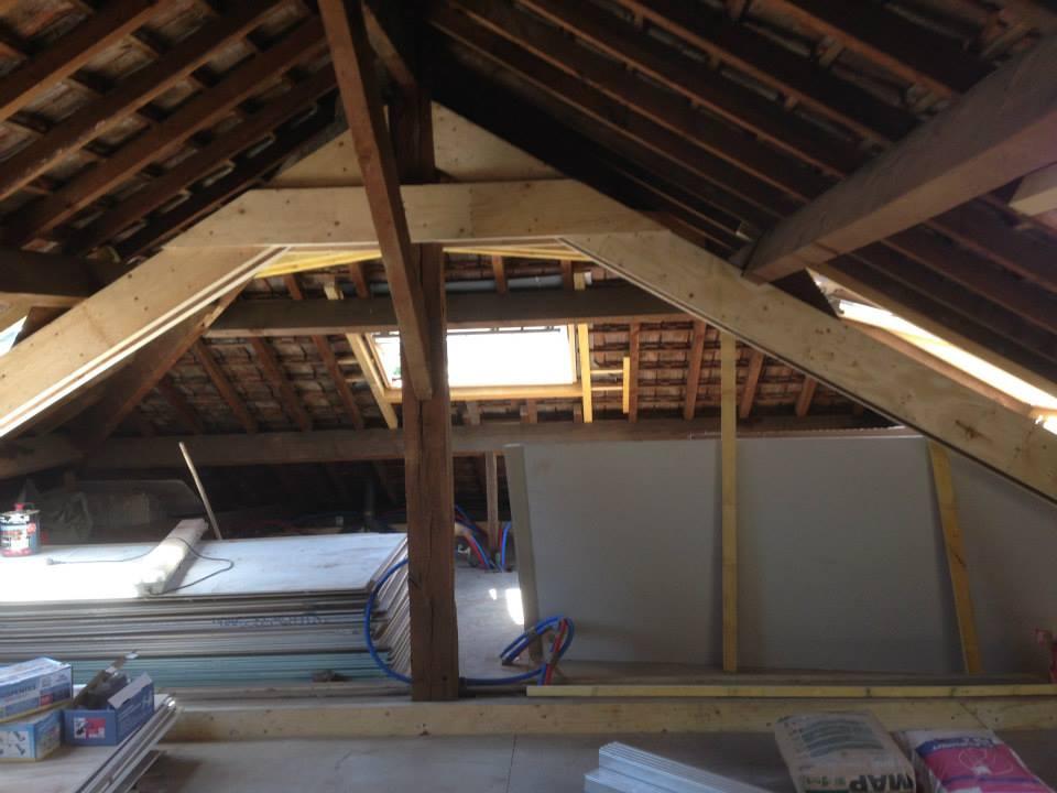 Amenagement de combles32isolations et pose de fenetre de toit