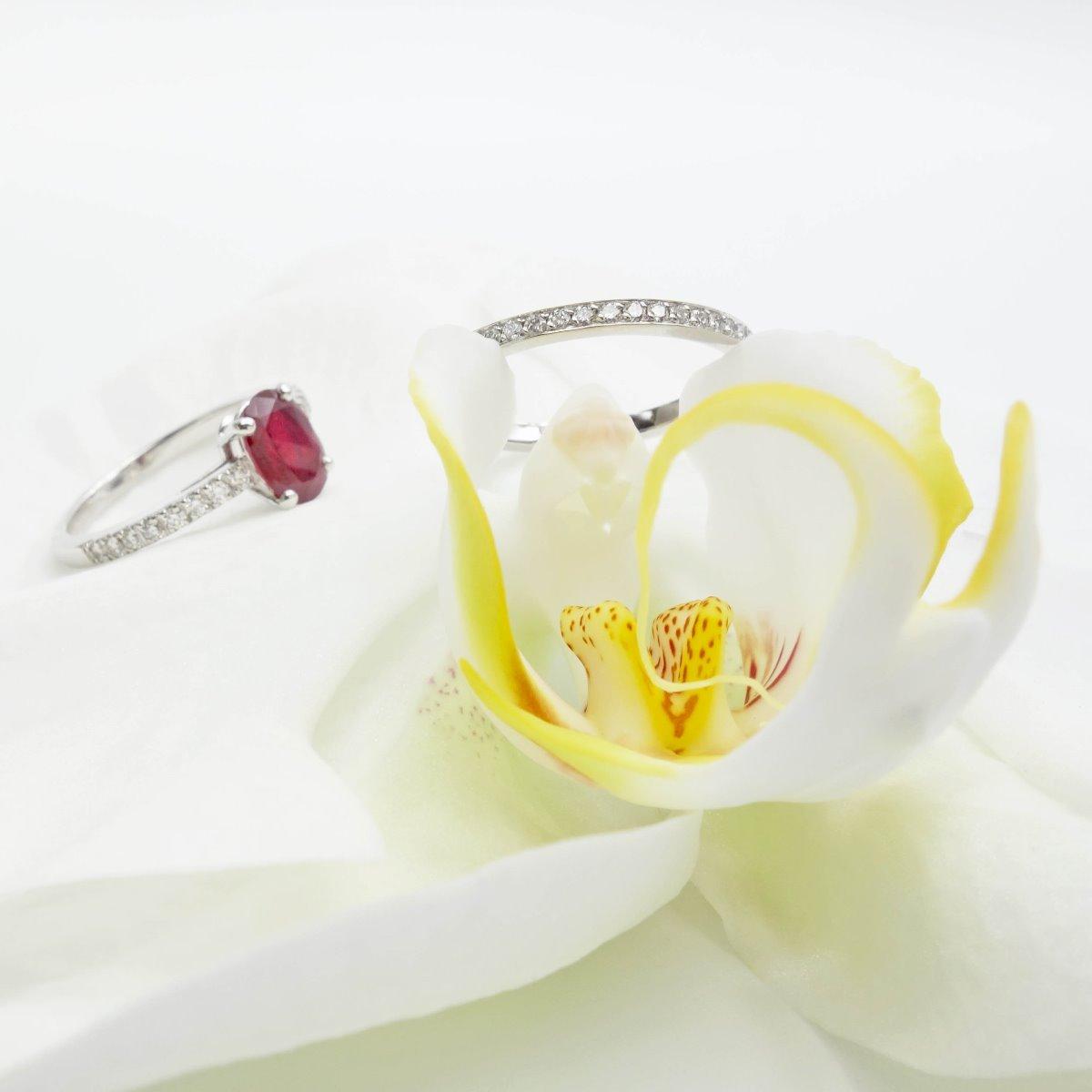 BAGUE RUBIS DIAMANTS ET ALLIANCE DIAMANTS OR BLANC