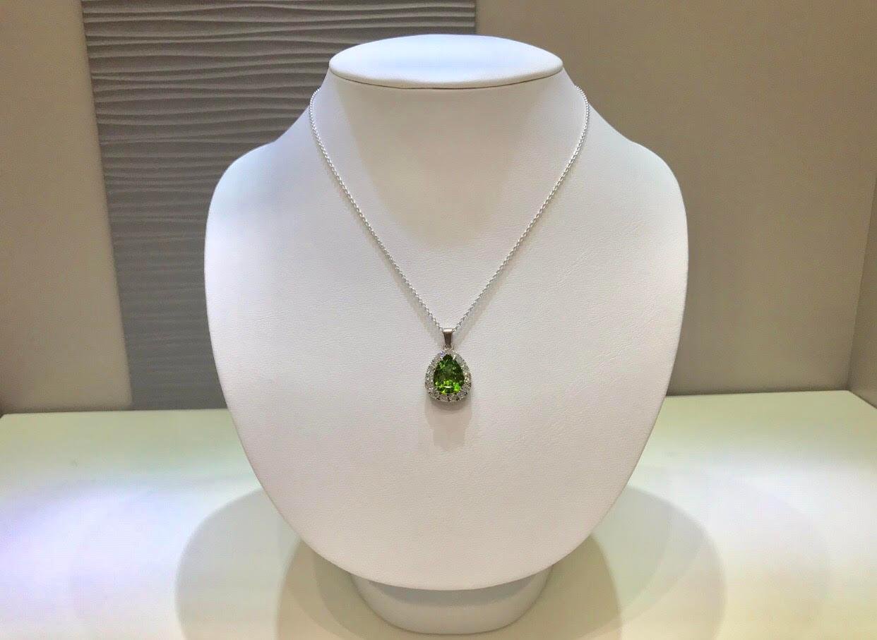 COLLIER POIRE DIAMANTS