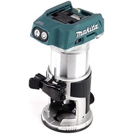 Un router Makita è appoggiato accanto a una scatola blu