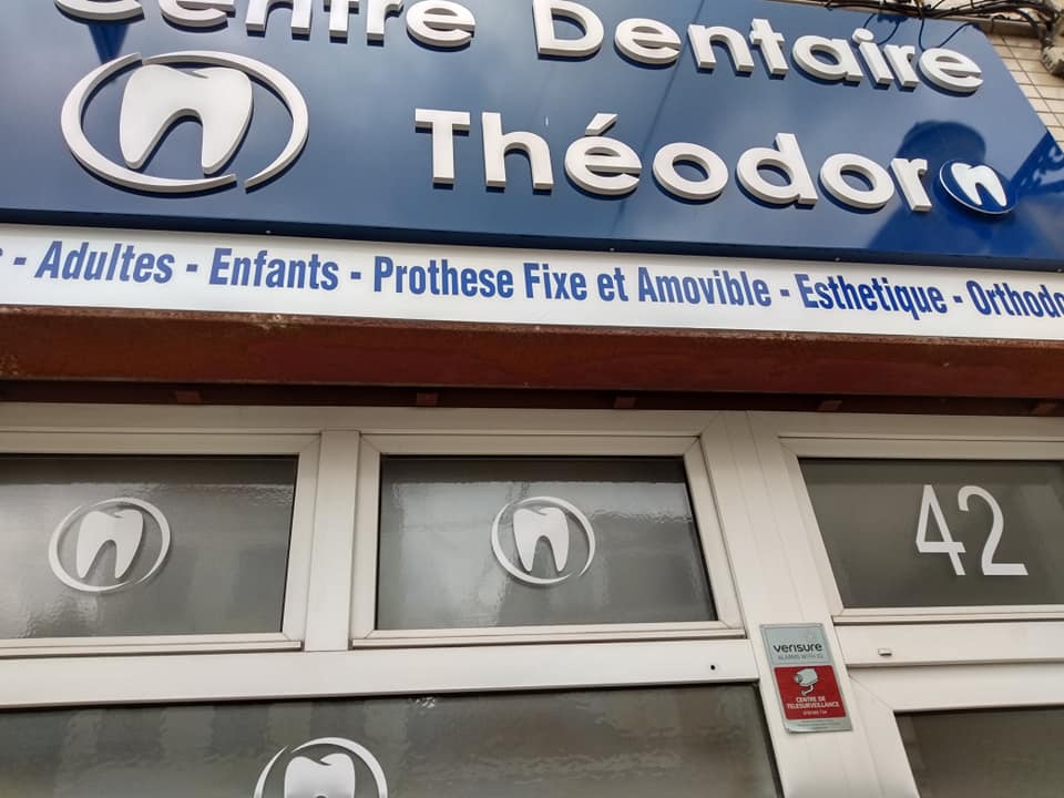 Centre Dentaire Théodor page banner