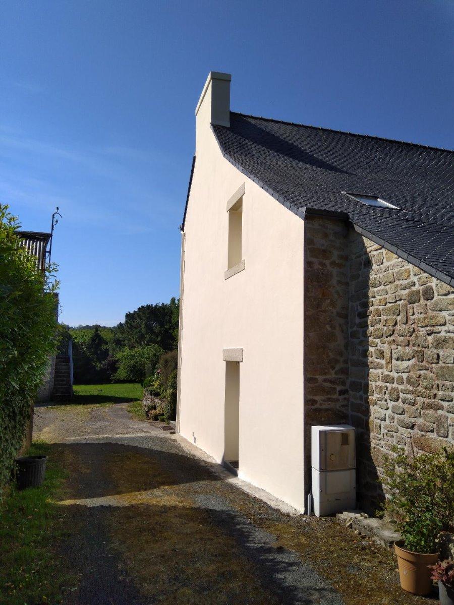 RAVALEMENT-PLUGUFFAN