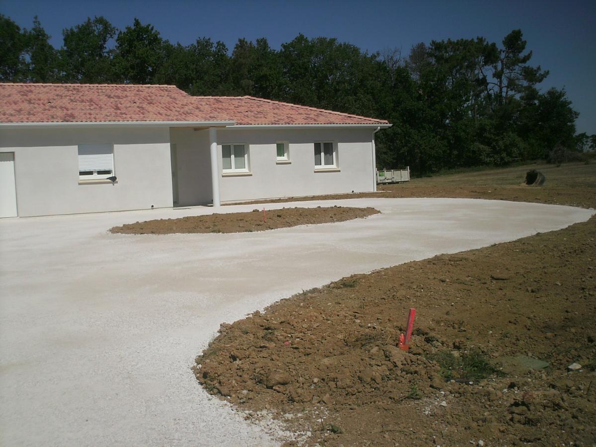 accés à sens giratoire - Paulos TP dans le Lot-et-Garonne