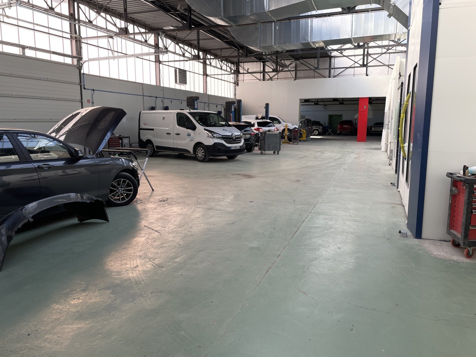 Photos de la Carrosserie Pavard, garage automobile à Photos de la Carrosserie Pavard, garage automobile à
