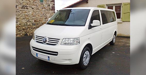 Véhicule transport en commun -  9 Places