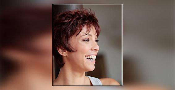 PERRUQUES: Caractère