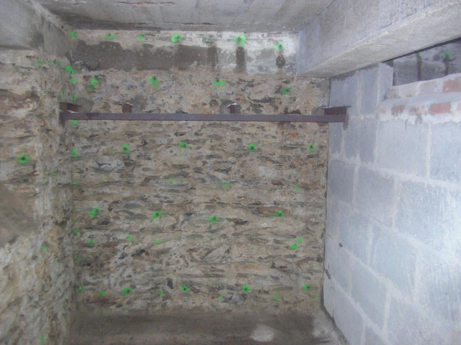 Piquage des maçonneries avec traitement