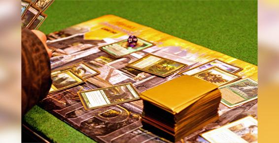 Vente de jeux de cartes à l'Univers Parallèle