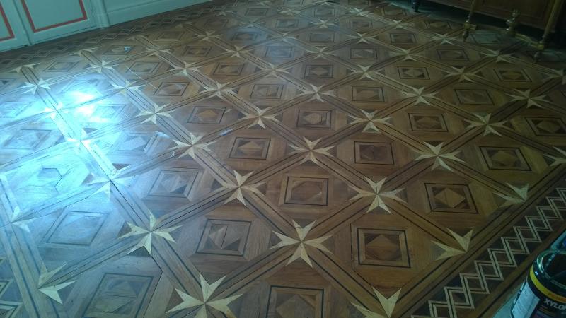 Finition de parquets