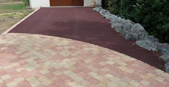 enrobé rouge + pavage