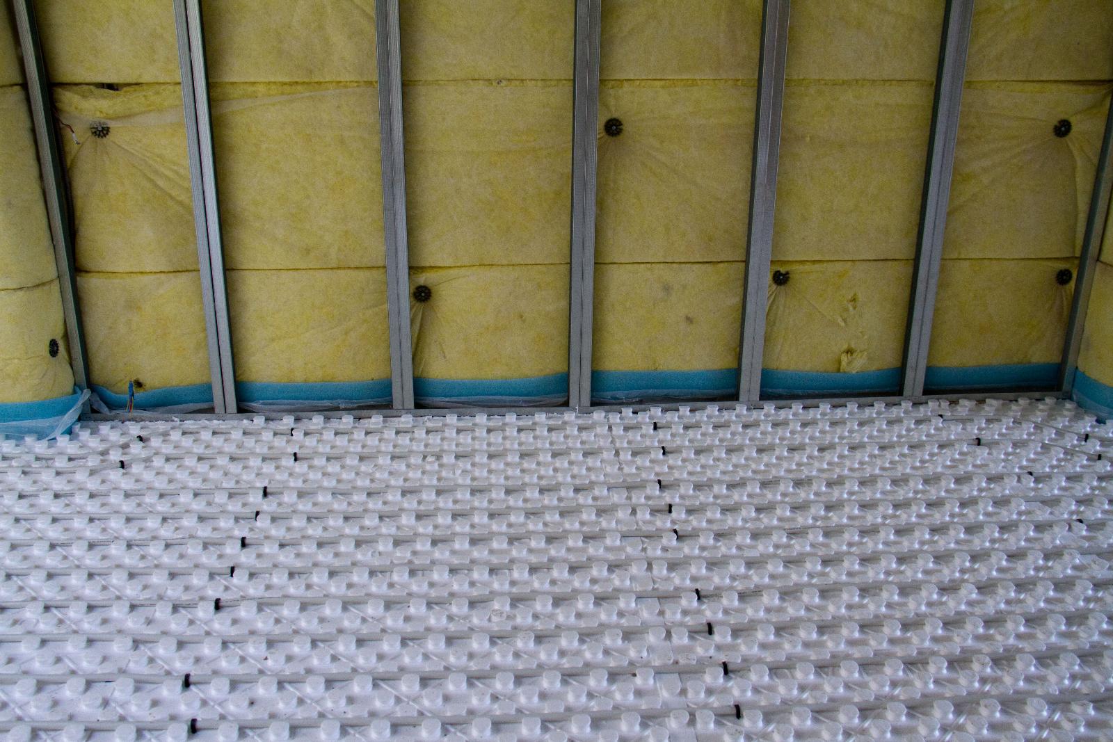 La laine de roche ou de verre isole idéalement votre garage