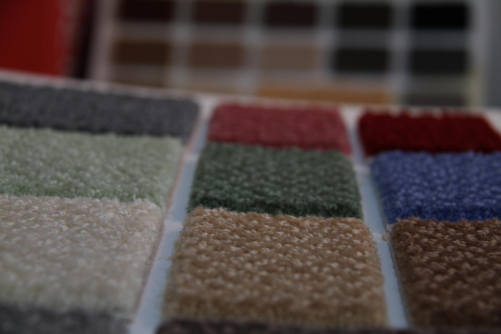 La moquette, pour un univers cosy et douillet dans votre intérieur.