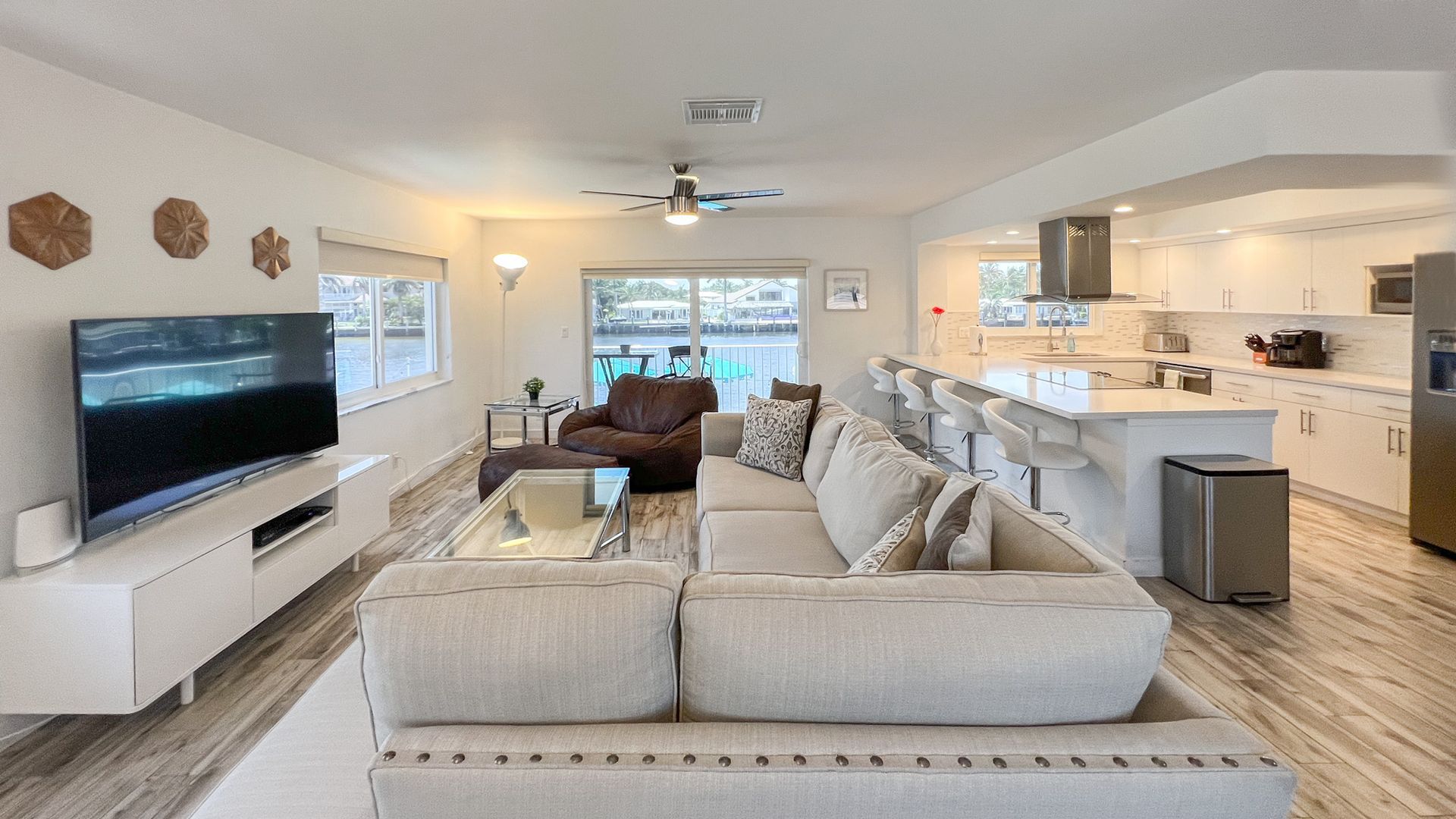 Kanda Zen beautiful short term and vacation rentals in Pompano Beach