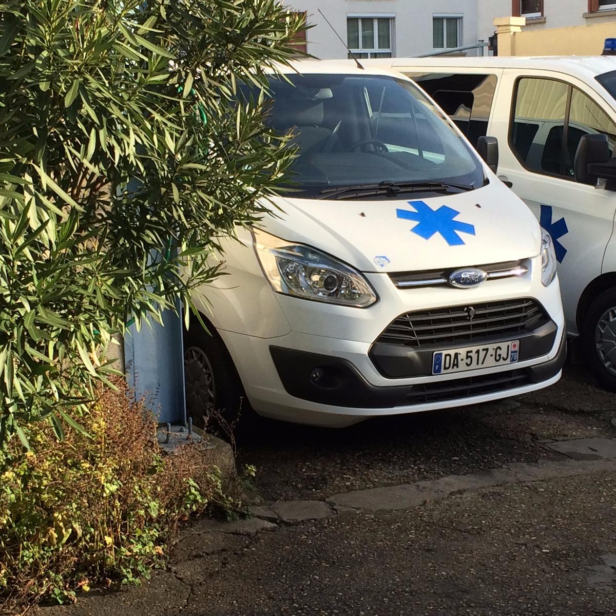 Transport pour hospitalisation avec Prince Ambulances, Hauts-de-Seine