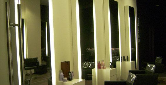 Mobilier salon de coiffure