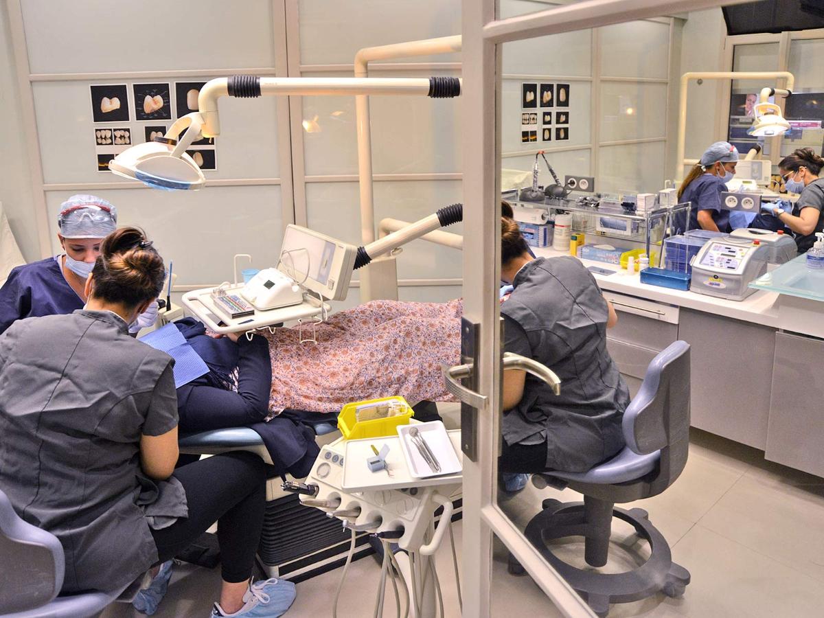 Clinique dentaire IDF - implant dentaire