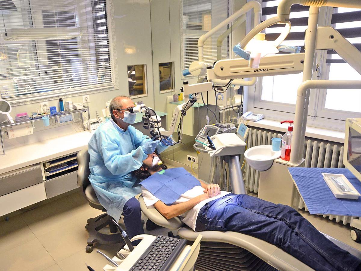 Implants dentaires en IDF