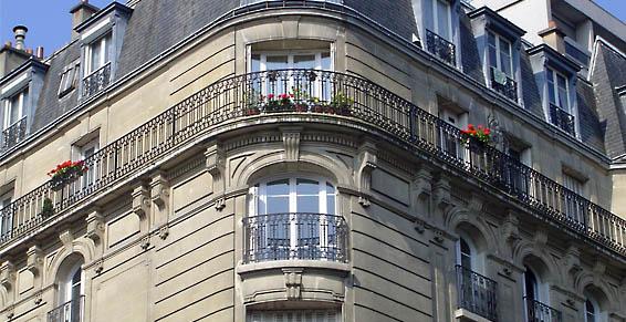 Fourniture et pose de fenêtres PVC à Issy-les-Moulineaux