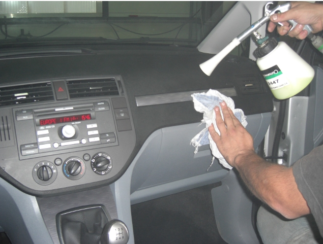 Pistolet à air comprimé pour lavage de voiture à Poitiers