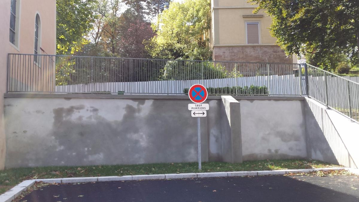 Clôture type bambou CNP Meyzieu