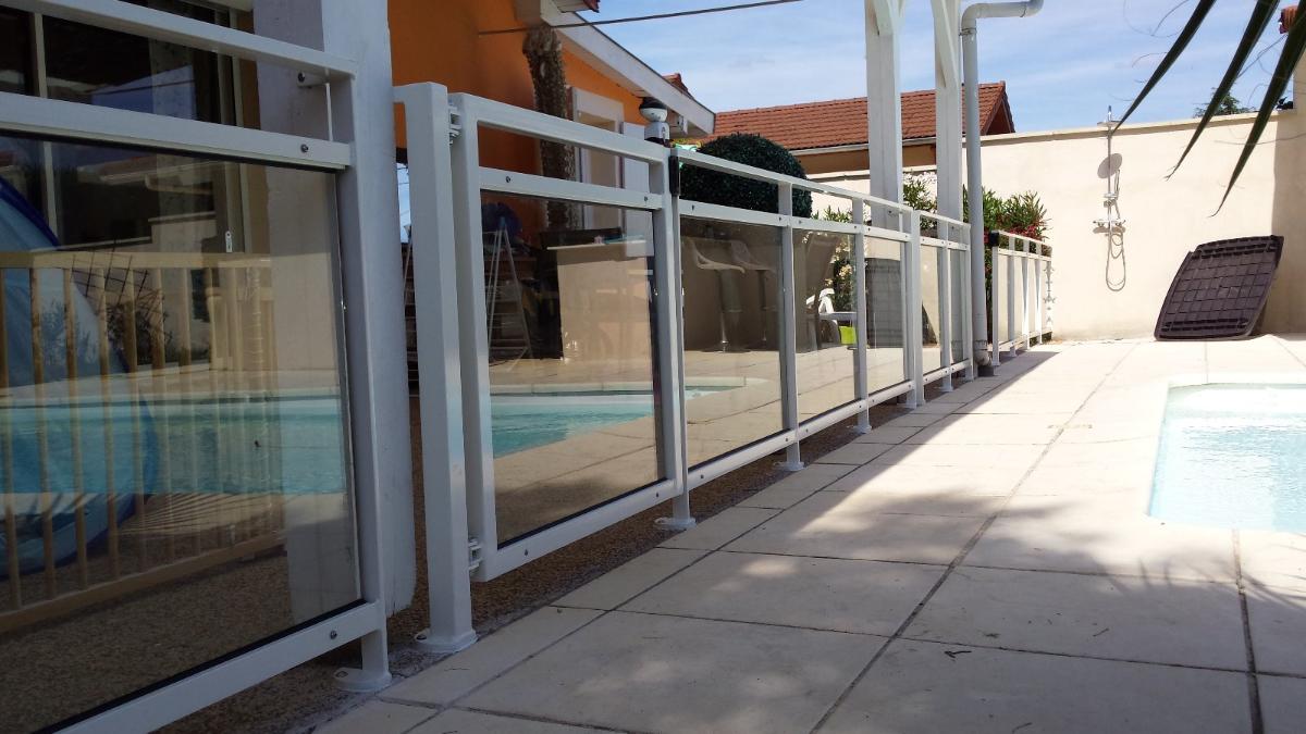 Gardes-corps acier et verre