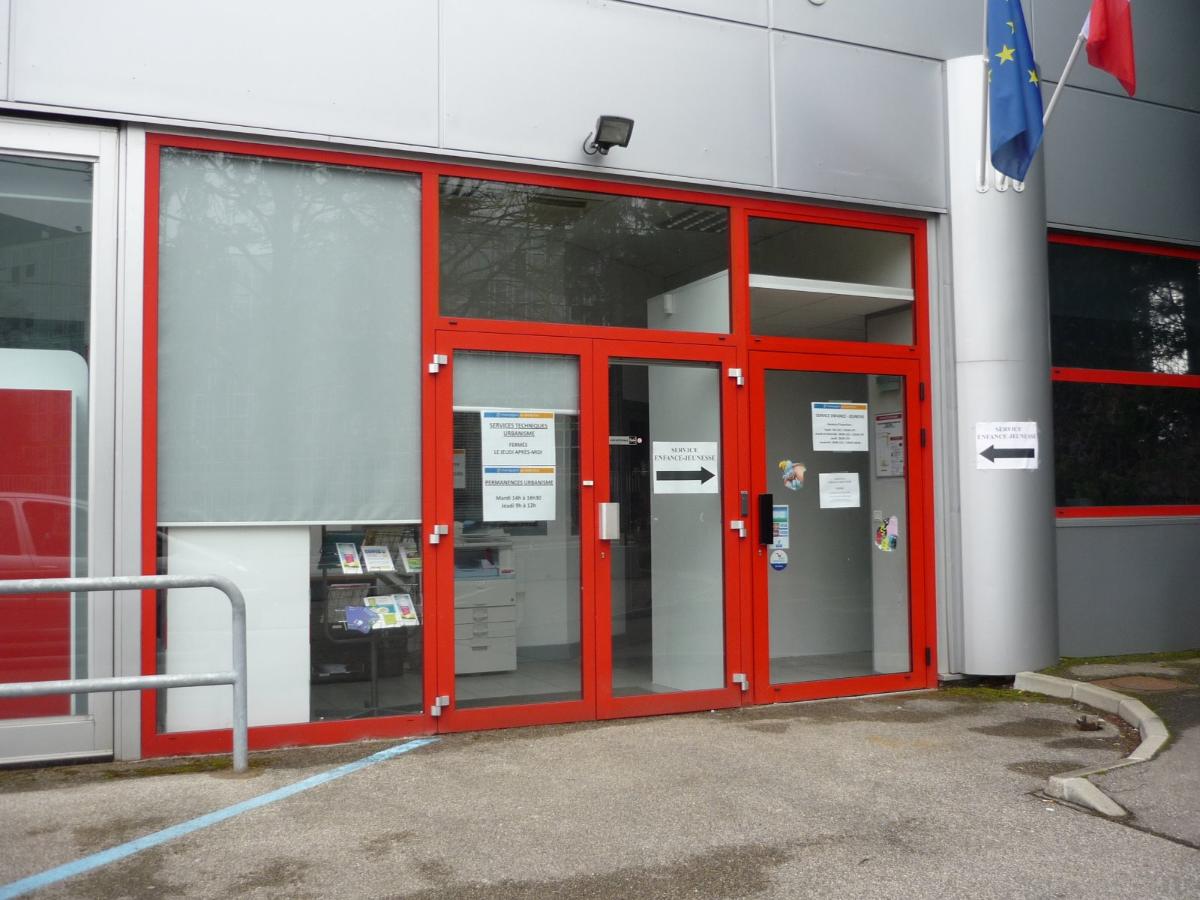 Devanture Alu CNP Meyzieu