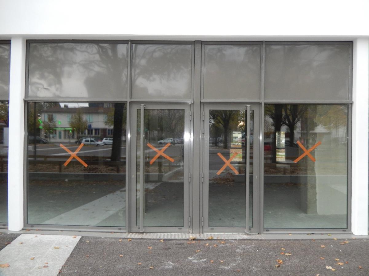 Commerce devanture aluminium