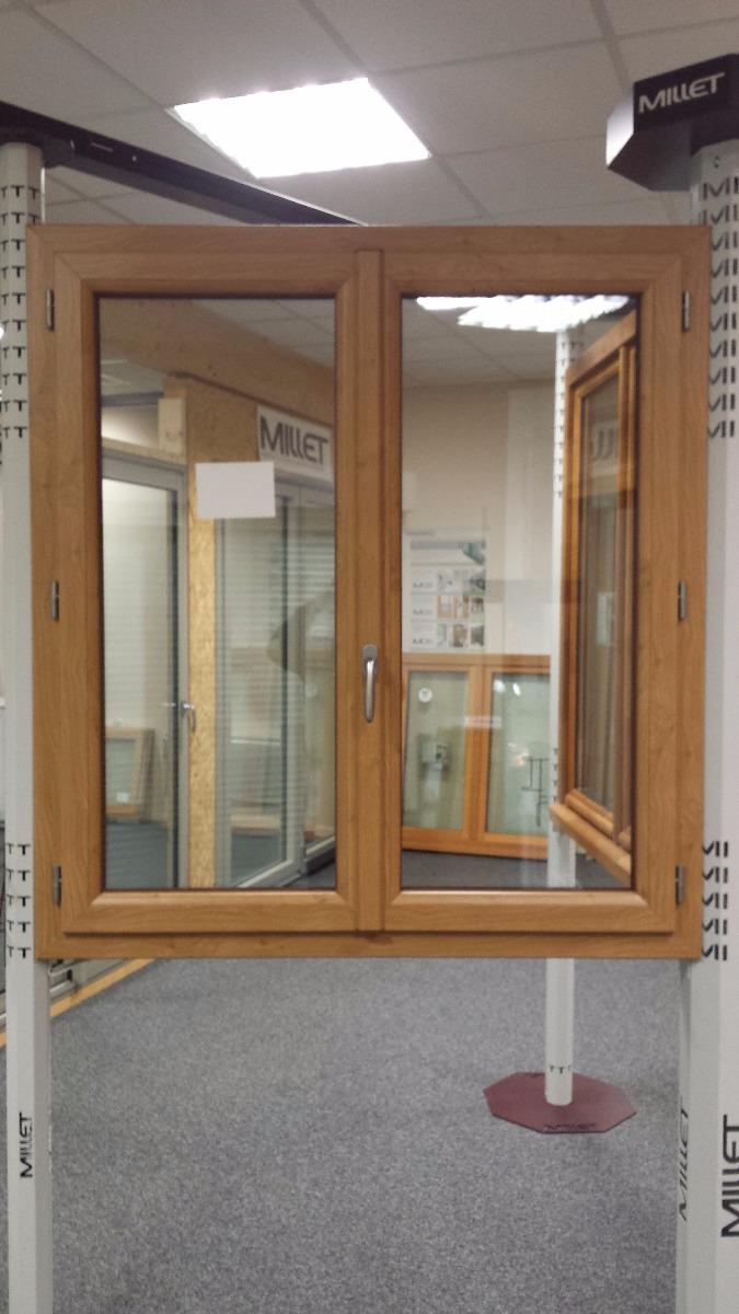 Fenêtre PVC plaxé bois CNP Meyzieu