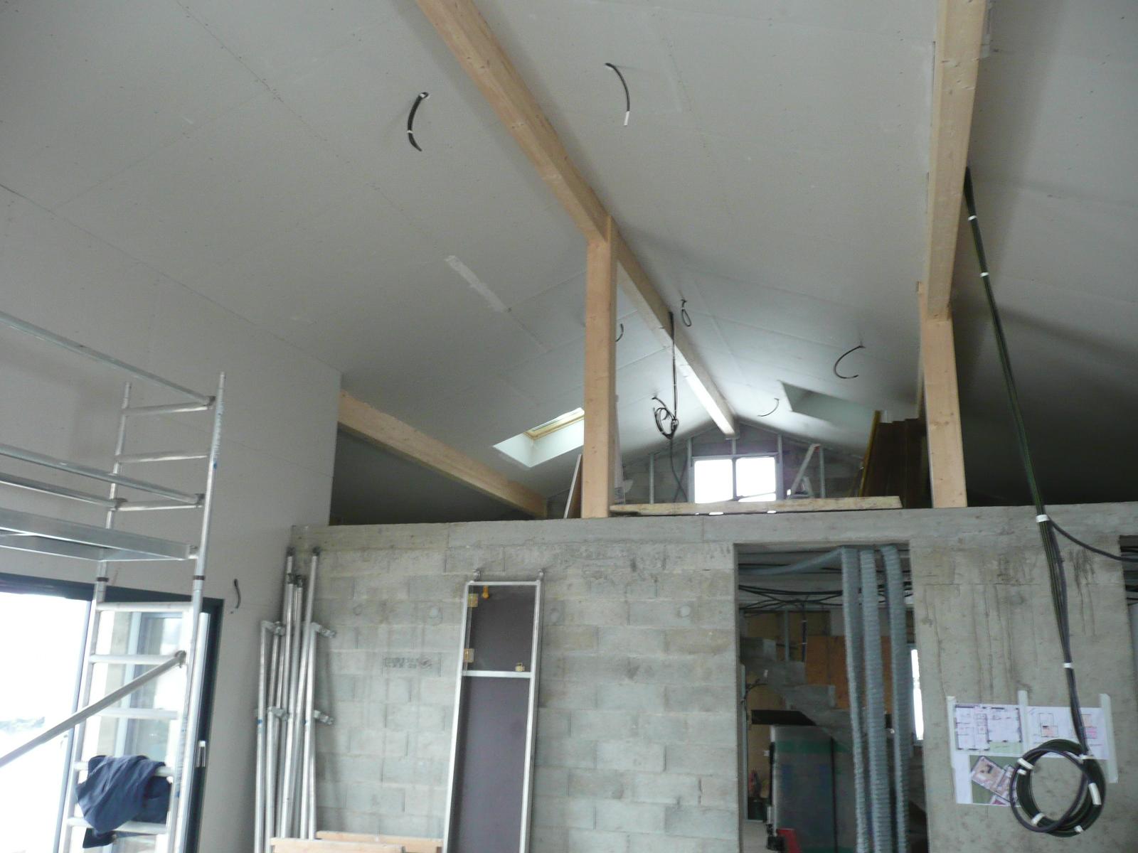 Pose de plaques de plâtre et isolation