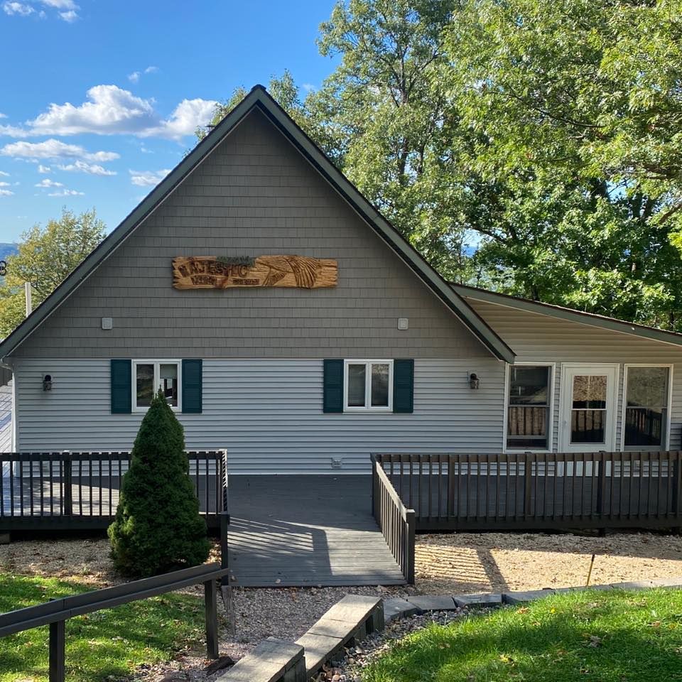 Riverscape Vacation Rentals Mississippi River, De Soto, WI