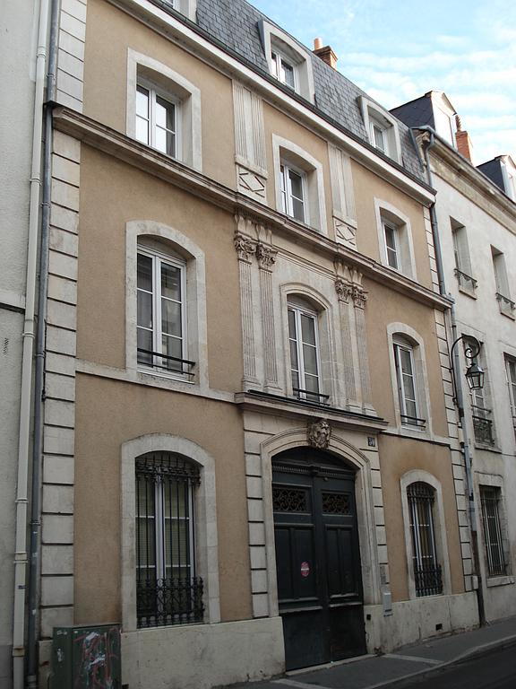 Association Résidences Jeunes Acacias Colombier à Orléans