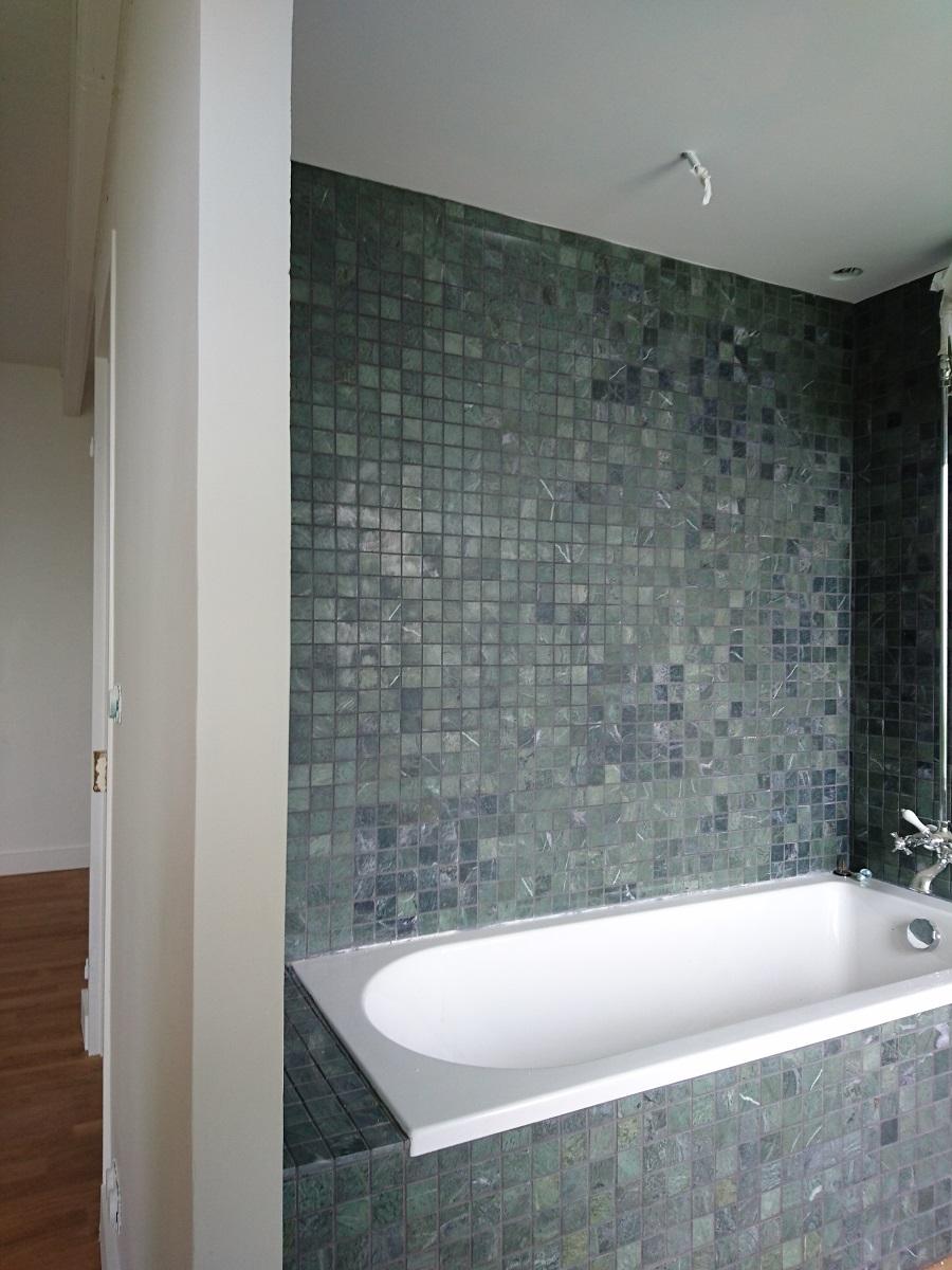 SDB en pierres naturelles