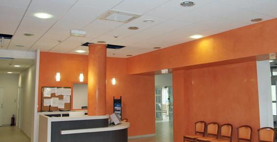 Faux plafonds en dalle - Plâtrerie