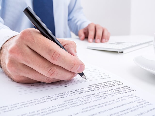 דיני מקרקעין