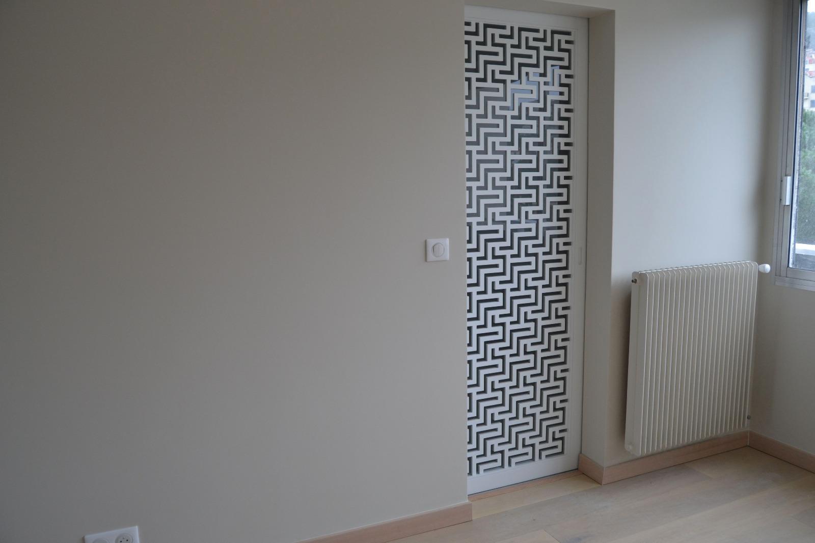 Travaux Parquet Bens Déco Chantier ?   #Travaux #Rénovation #Transformation #Générale #Appartement #Antibes #Séjour #Salon #Cuisine #Salledebain #Chambres #Carrelage #Sol #Mur #Fauxplafond #Électricité #Luminaires #Plomberie #Création #Inspiration #Homestager #Interiordesign #Décoration #Conception #Coordination #Design #pure #white #light #FrenchRiviera #Cotedazur #BensDéco #Alpesmaritimes
Entreprise Bens Déco, Rénovation Générale
Maisons & Appartements & Commerces Antibes, Alpes Maritimes.