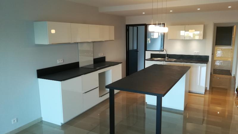 Bens Déco Rénovation 
Maison et Appartement 
Antibes  Côte d'Azur 
. Création Cuisine 