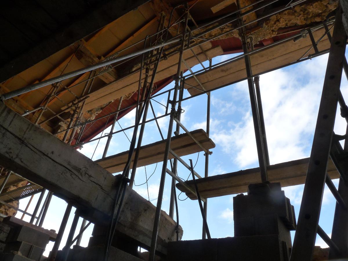 Etaiement de charpente