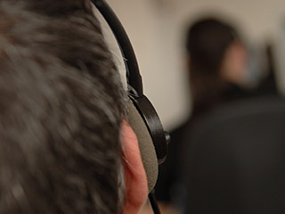 תרגום סימולטני בוועידות בינלאומיות