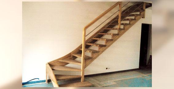 Escalier en bois et métal