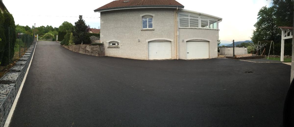 Pose d'enrobé à LA VOIVRE