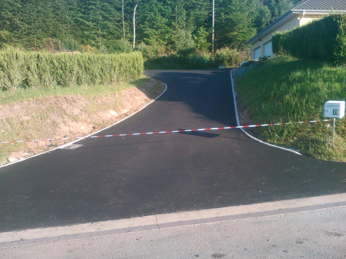 Pose d'enrobés à BRUYERES